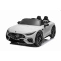 Vehicle Mercedes Benz AMG SL63 White