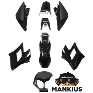 DANGLŲ RINKINYS, KŪNO PLASTIKA DERBI SENDA XTREME SM50 BLACK