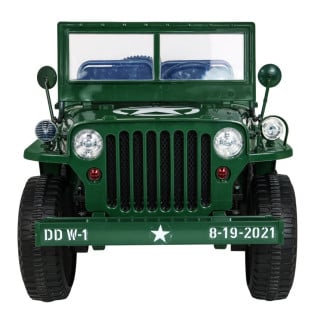 Retro Military Vehicle 4x4 Green