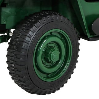 Retro Military Vehicle 4x4 Green