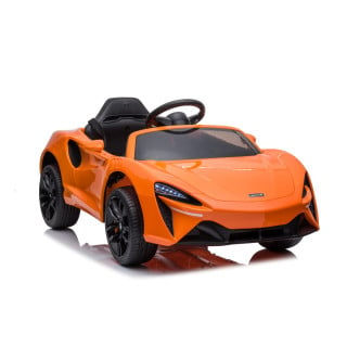 Mclaren Artura vehicle Orange