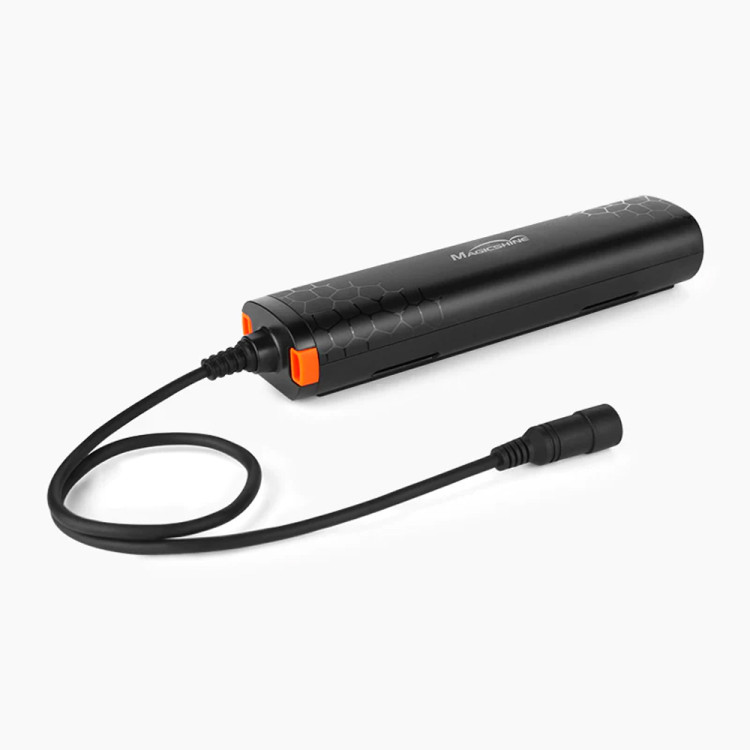 Žibinto baterija MJ-6116C 7,2V, 7000mAh su USB jungtimi