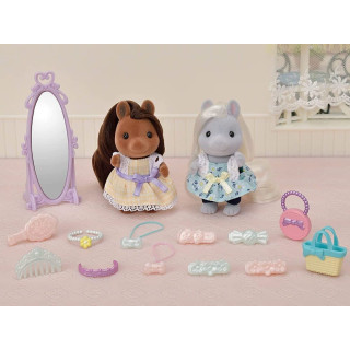 SYLVANIAN FAMILIES Draugės poniukės