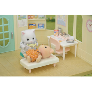 SYLVANIAN FAMILIES Dovanų rinkinys Kaimo gydytojas