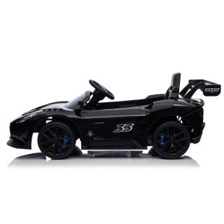 Maserati MC20 GT2 vehicle Black