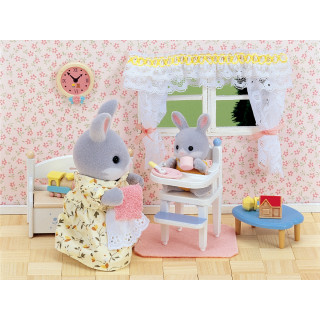 SYLVANIAN FAMILIES Maitinimo kėdutė