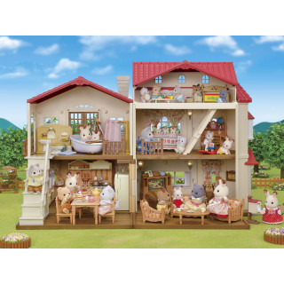 SYLVANIAN FAMILIES Kaimo namas su raudonu stogu