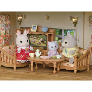 SYLVANIAN FAMILIES Kaimo namas su raudonu stogu