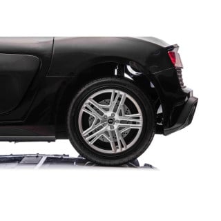 Audi Spyder R8 LIFT vehicle STRONG Black