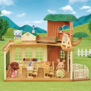 SYLVANIAN FAMILIES Mokykla medyje