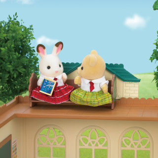 SYLVANIAN FAMILIES Mokykla medyje