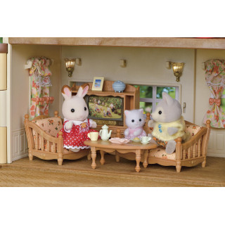 SYLVANIAN FAMILIES Užmiesčio namas raudonu stogu