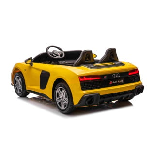 Audi Spyder R8 LIFT vehicle Yellow