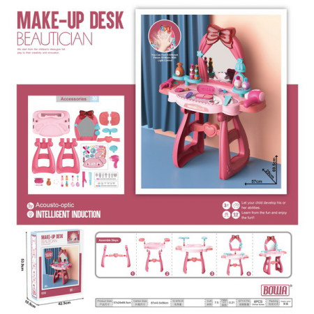 Dressing table for a princess 30 pieces.