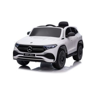 Vehicle Mercedes Benz EQA 250 White