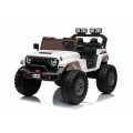 Extreme Sport 4x4 White Vehicle