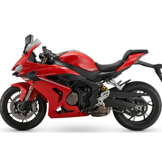 QJMOTOR SRK 800 RR motociklas