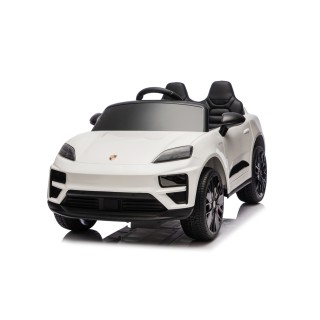 Porsche Macan White Vehicle